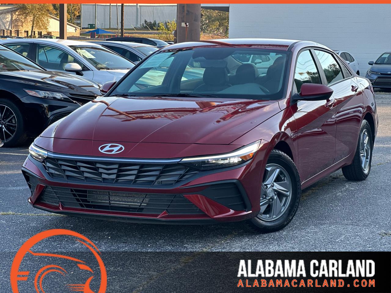 2024 Hyundai Elantra SE IVT