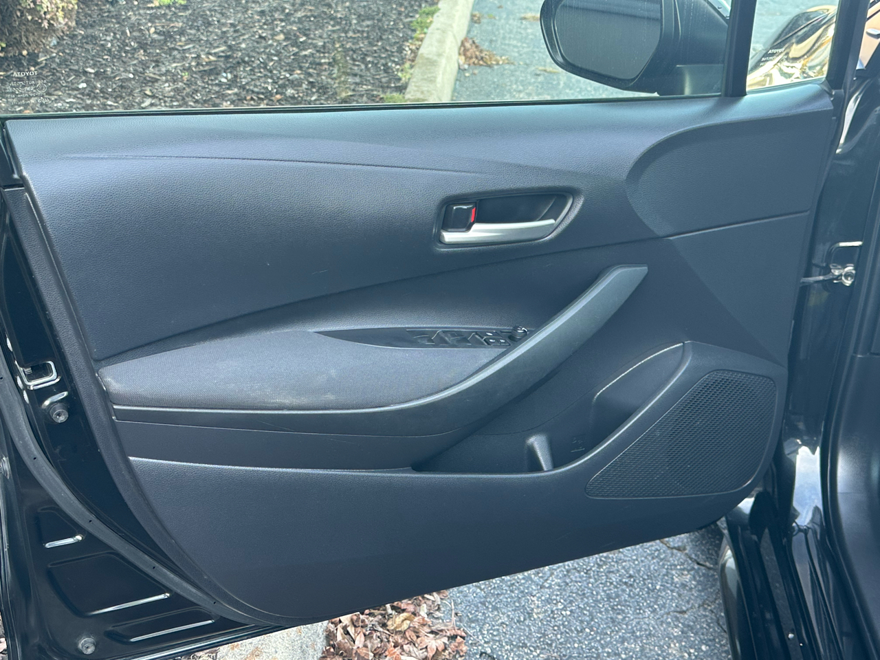 Toyota Corolla LE CVT (Natl) 2021