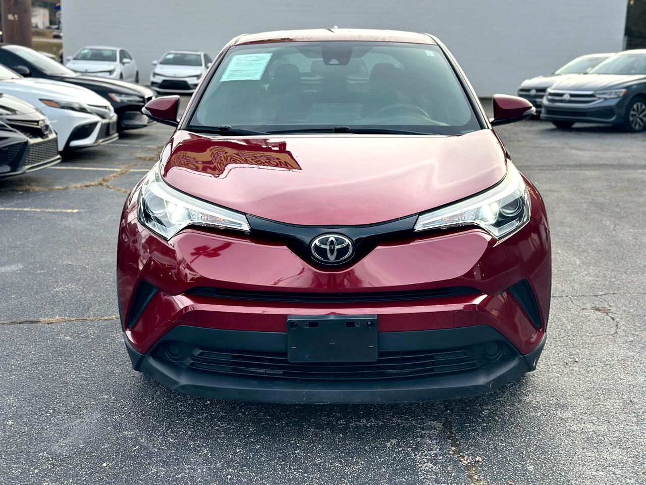 Toyota C-HR LE 4D SUV 2019