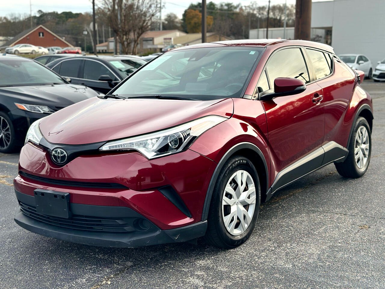 Toyota C-HR LE 4D SUV 2019