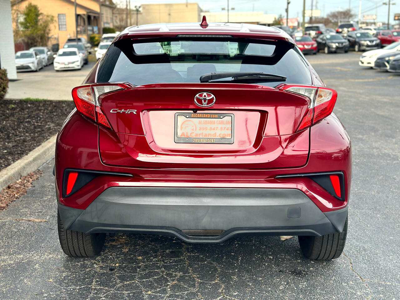 Toyota C-HR LE 4D SUV 2019