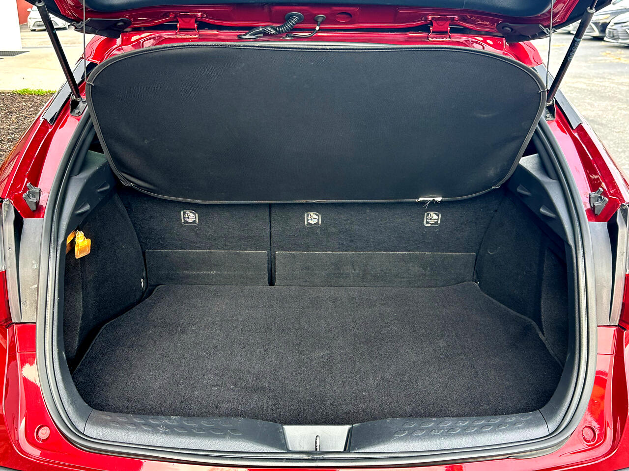 Toyota C-HR LE 4D SUV 2019