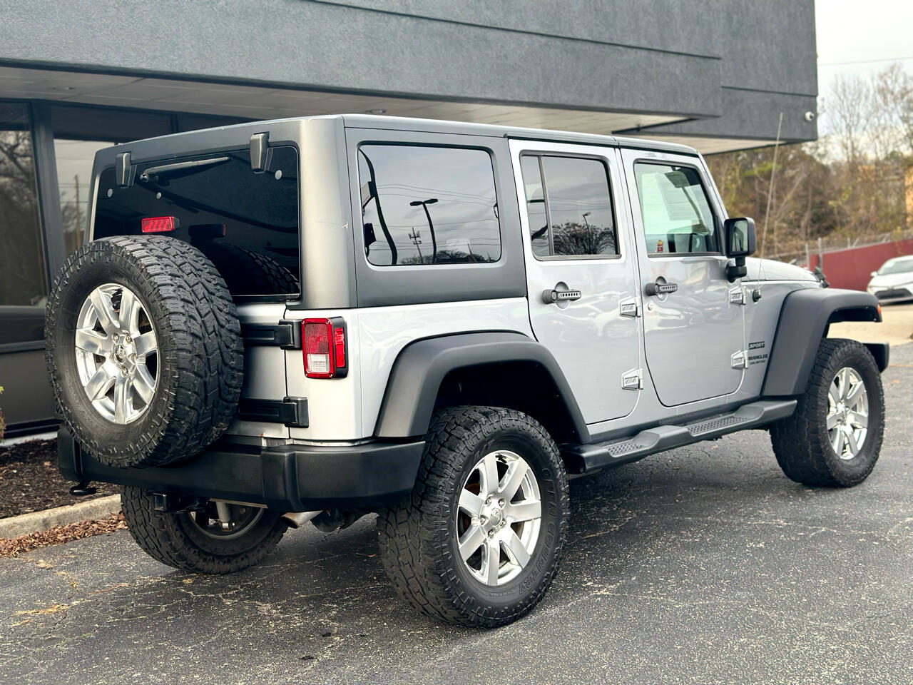 Jeep Wrangler Unlimited 4WD 4dr Sport 2015