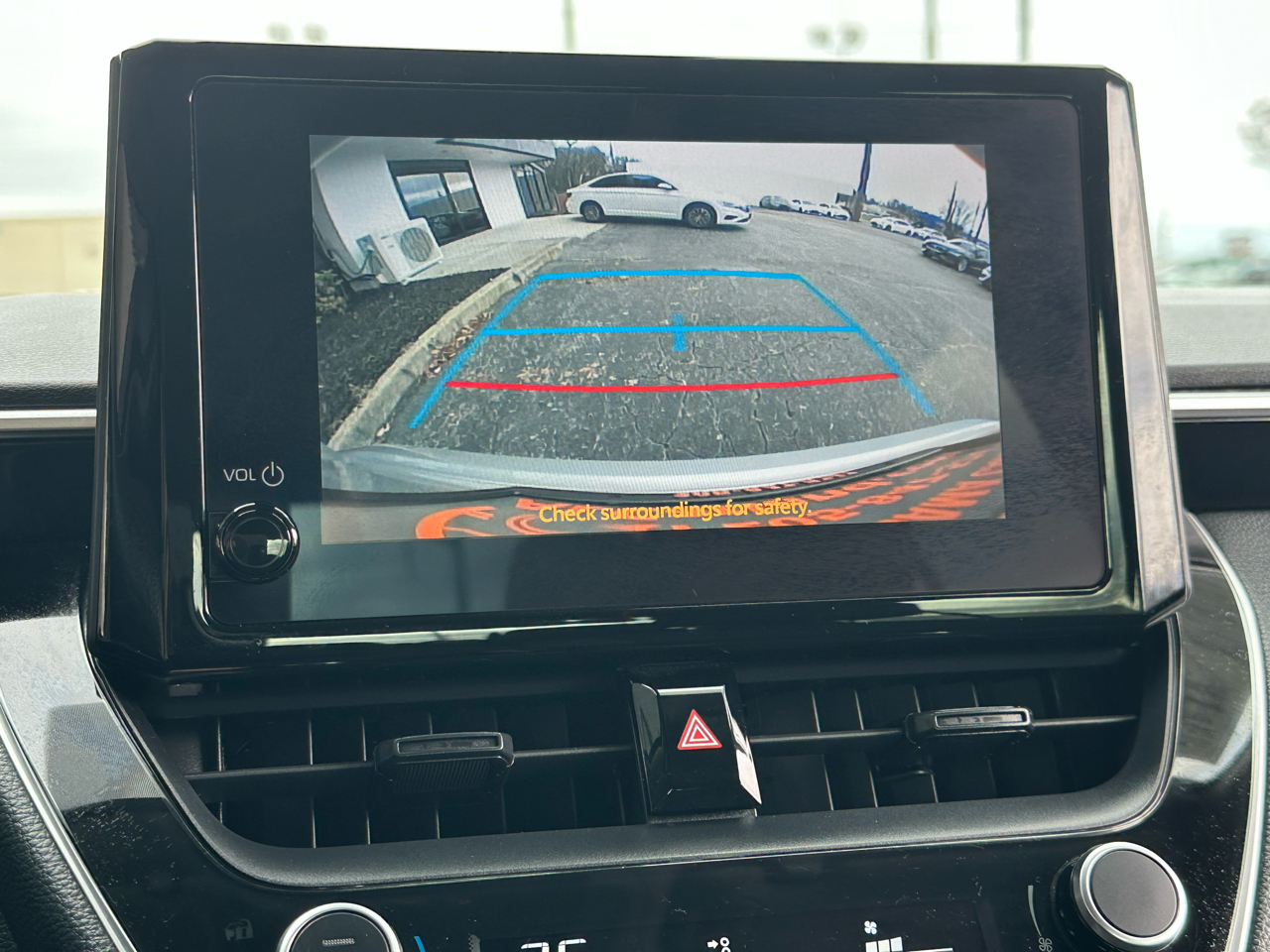 Toyota Corolla LE CVT (Natl) 2023