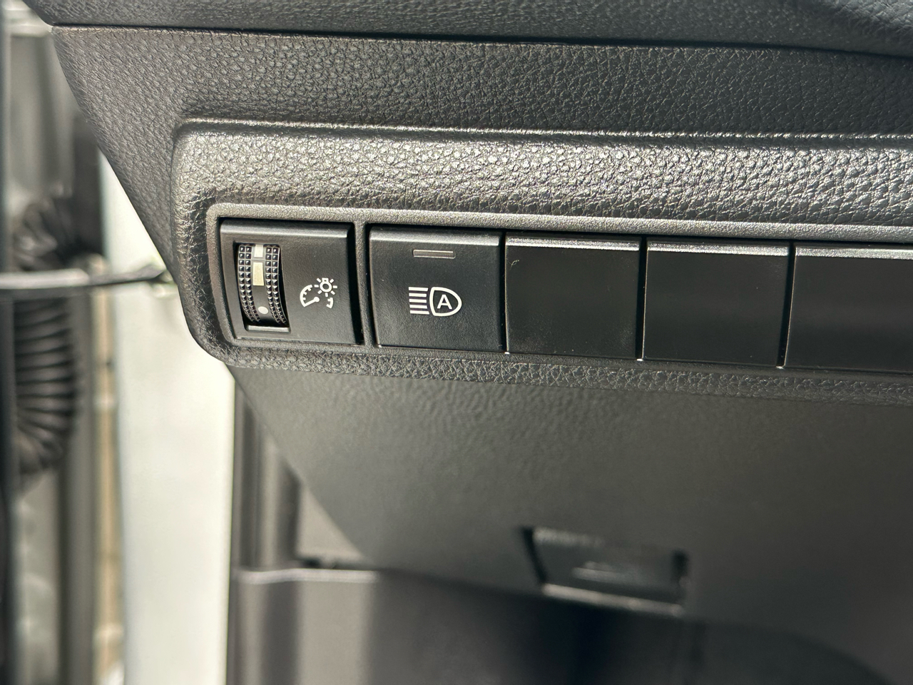 Toyota Corolla LE CVT (Natl) 2023