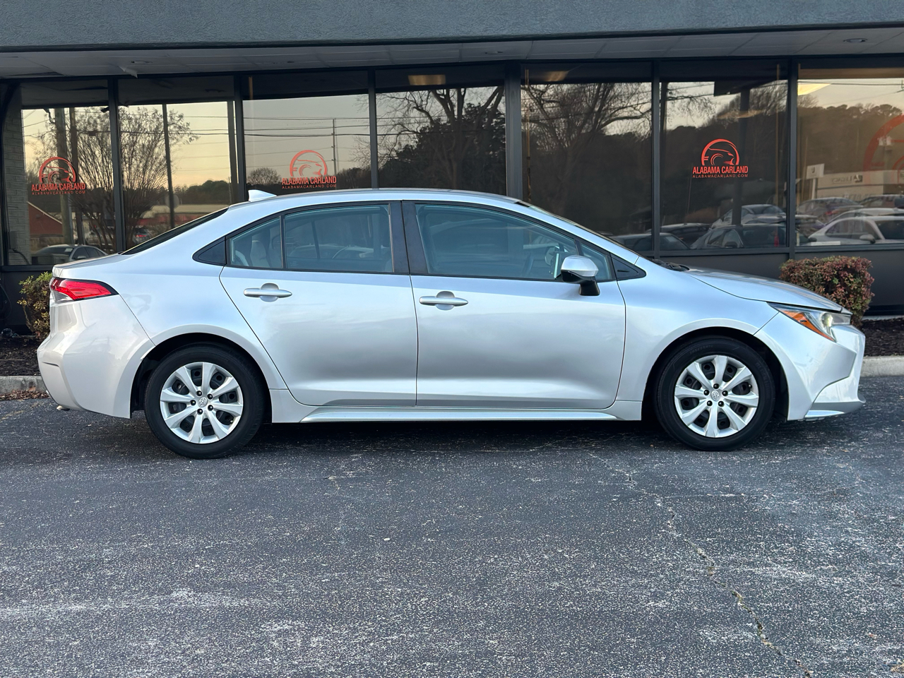 Toyota Corolla LE CVT (Natl) 2021