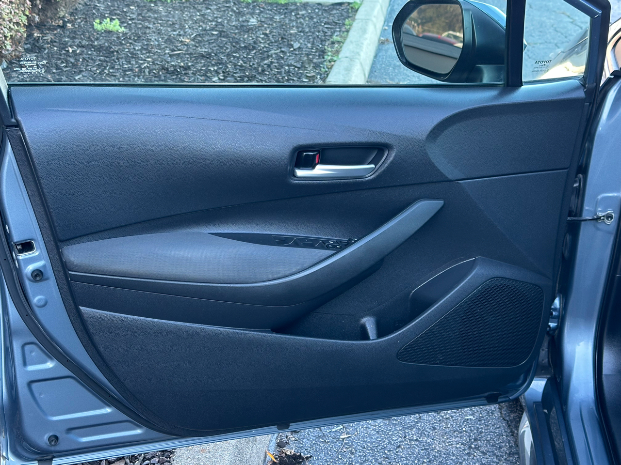 Toyota Corolla LE CVT (Natl) 2020