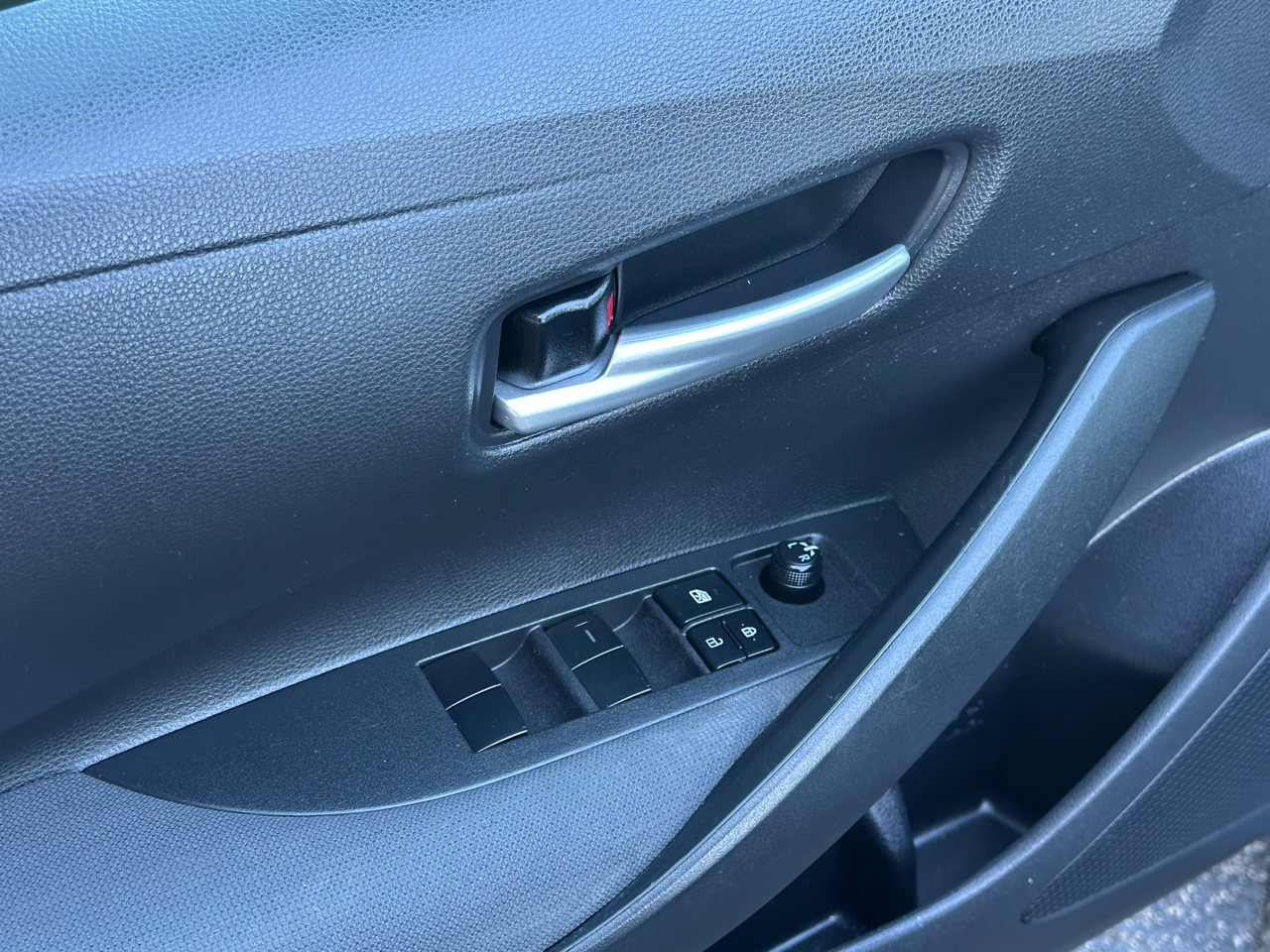 Toyota Corolla LE CVT (Natl) 2020