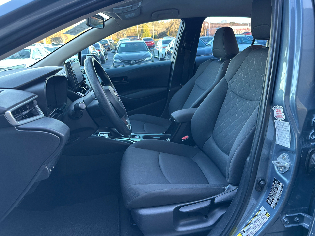 Toyota Corolla LE CVT (Natl) 2022