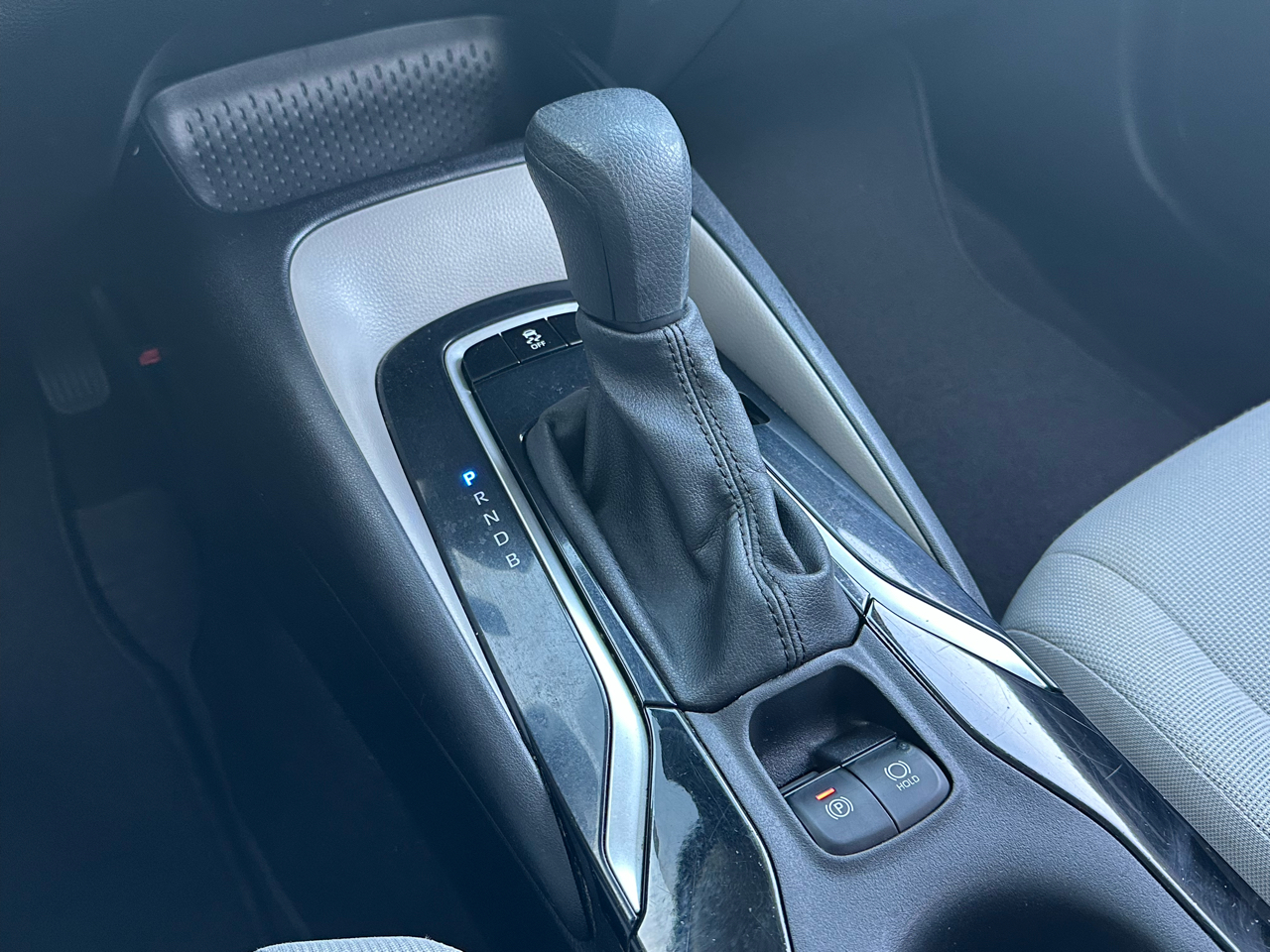 Toyota Corolla LE CVT (Natl) 2020