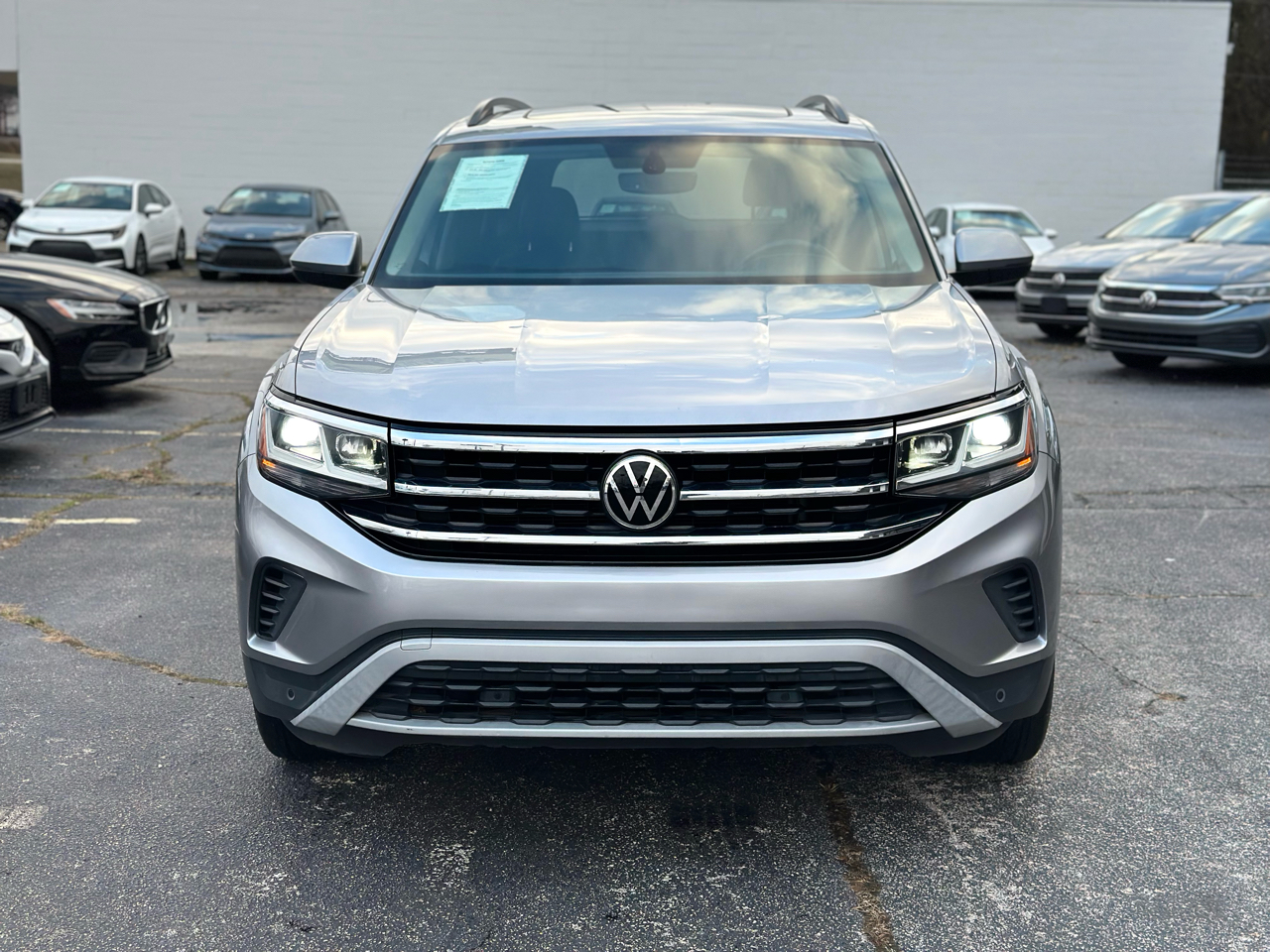 Volkswagen Atlas 2.0T SE w/Technology FWD *Ltd Avail* 2021