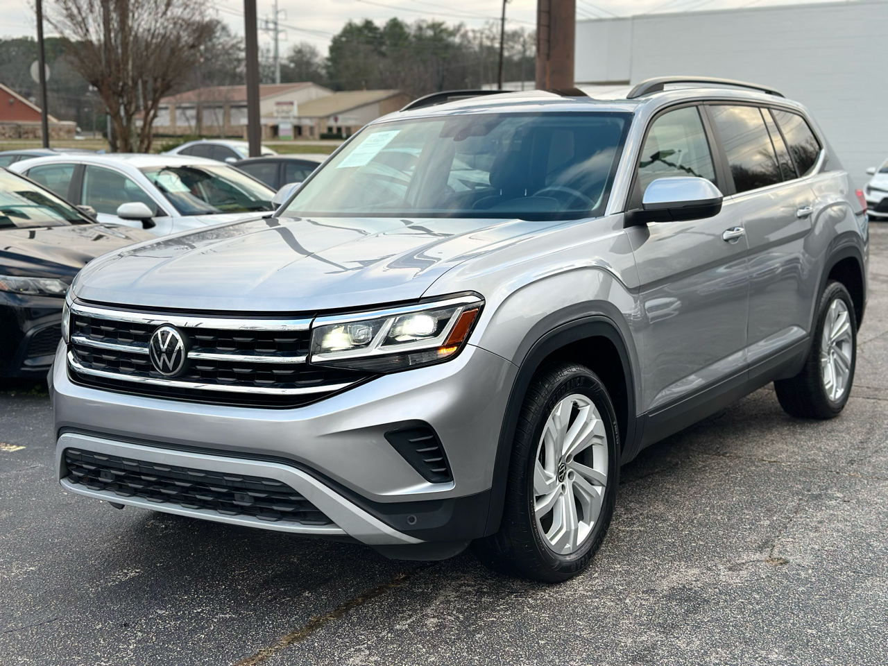 Volkswagen Atlas 2.0T SE w/Technology FWD *Ltd Avail* 2021