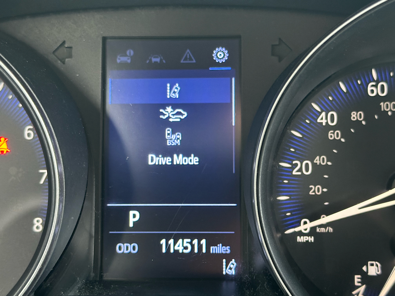 Toyota C-HR XLE FWD (Natl) 2020