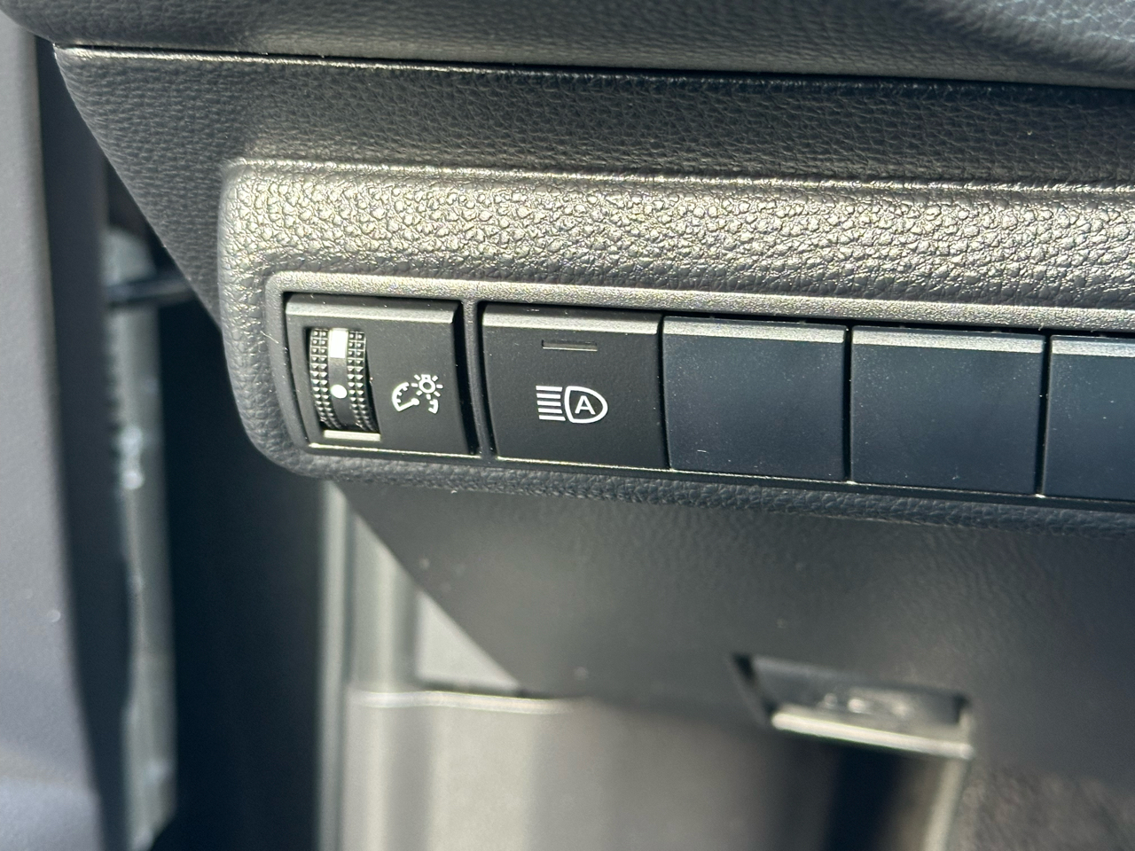 Toyota Corolla LE CVT (Natl) 2020