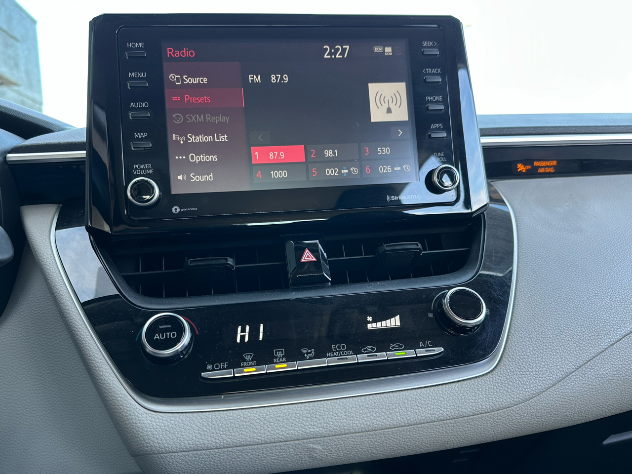 Toyota Corolla LE CVT (Natl) 2022