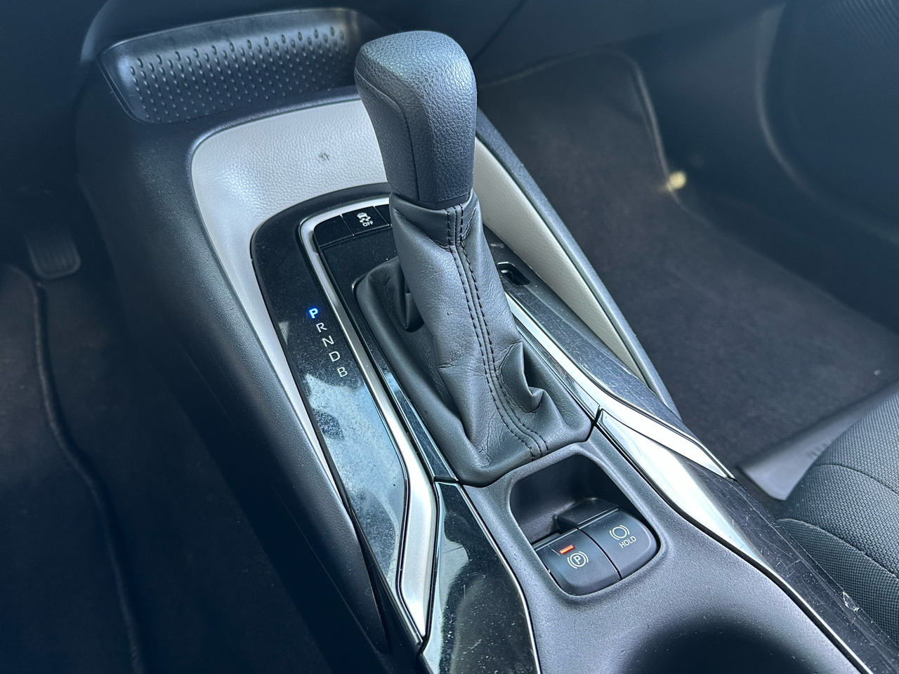 Toyota Corolla LE CVT (Natl) 2022