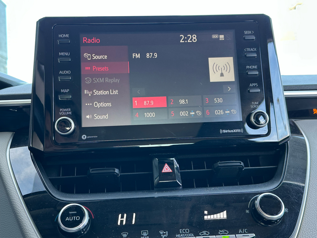 Toyota Corolla LE CVT (Natl) 2022