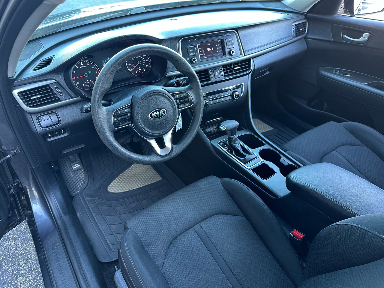 Kia Optima LX Auto 2017