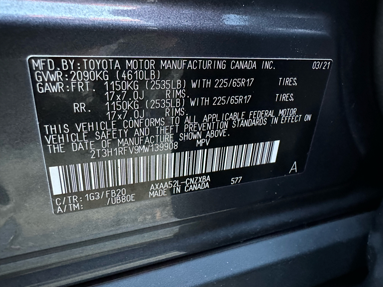 Toyota RAV4 LE FWD (Natl) 2021