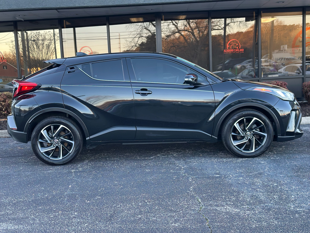 Toyota C-HR Limited FWD (Natl) 2021