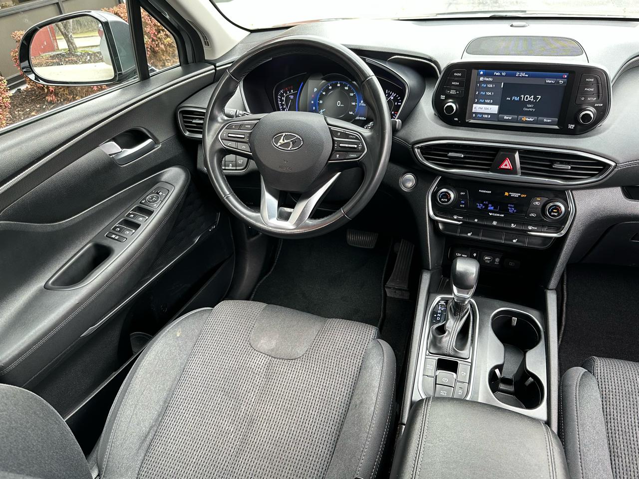 Hyundai Santa Fe SEL 2.4L Auto FWD 2020