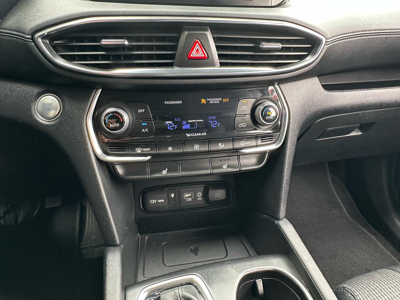 Hyundai Santa Fe SEL 2.4L Auto FWD 2020