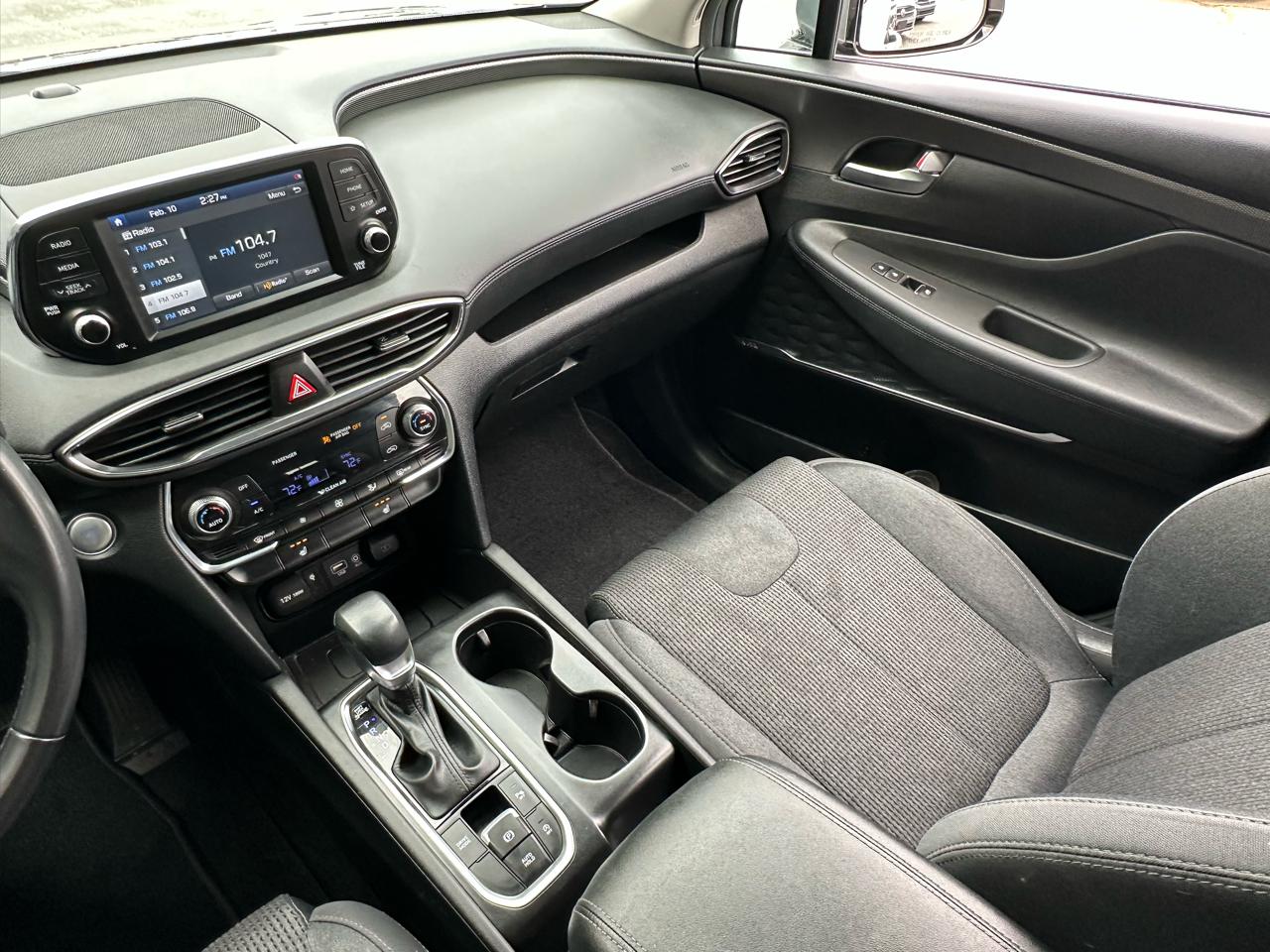 Hyundai Santa Fe SEL 2.4L Auto FWD 2020