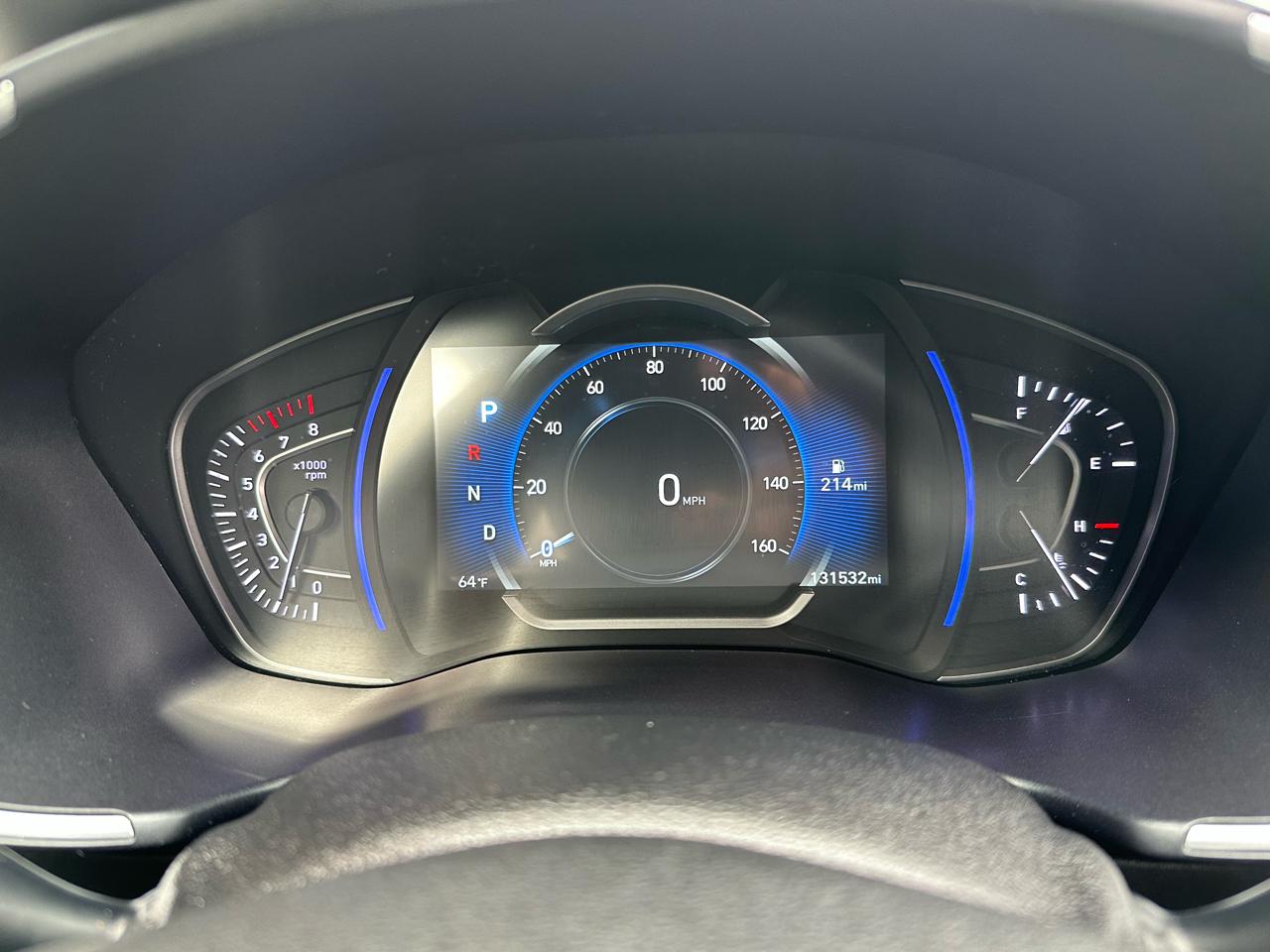 Hyundai Santa Fe SEL 2.4L Auto FWD 2020