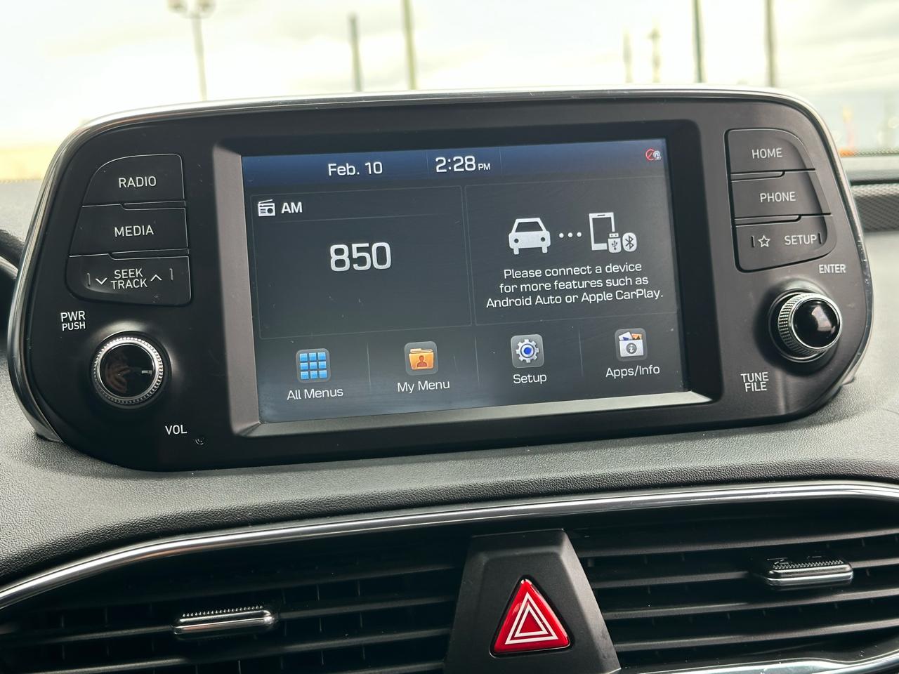 Hyundai Santa Fe SEL 2.4L Auto FWD 2020