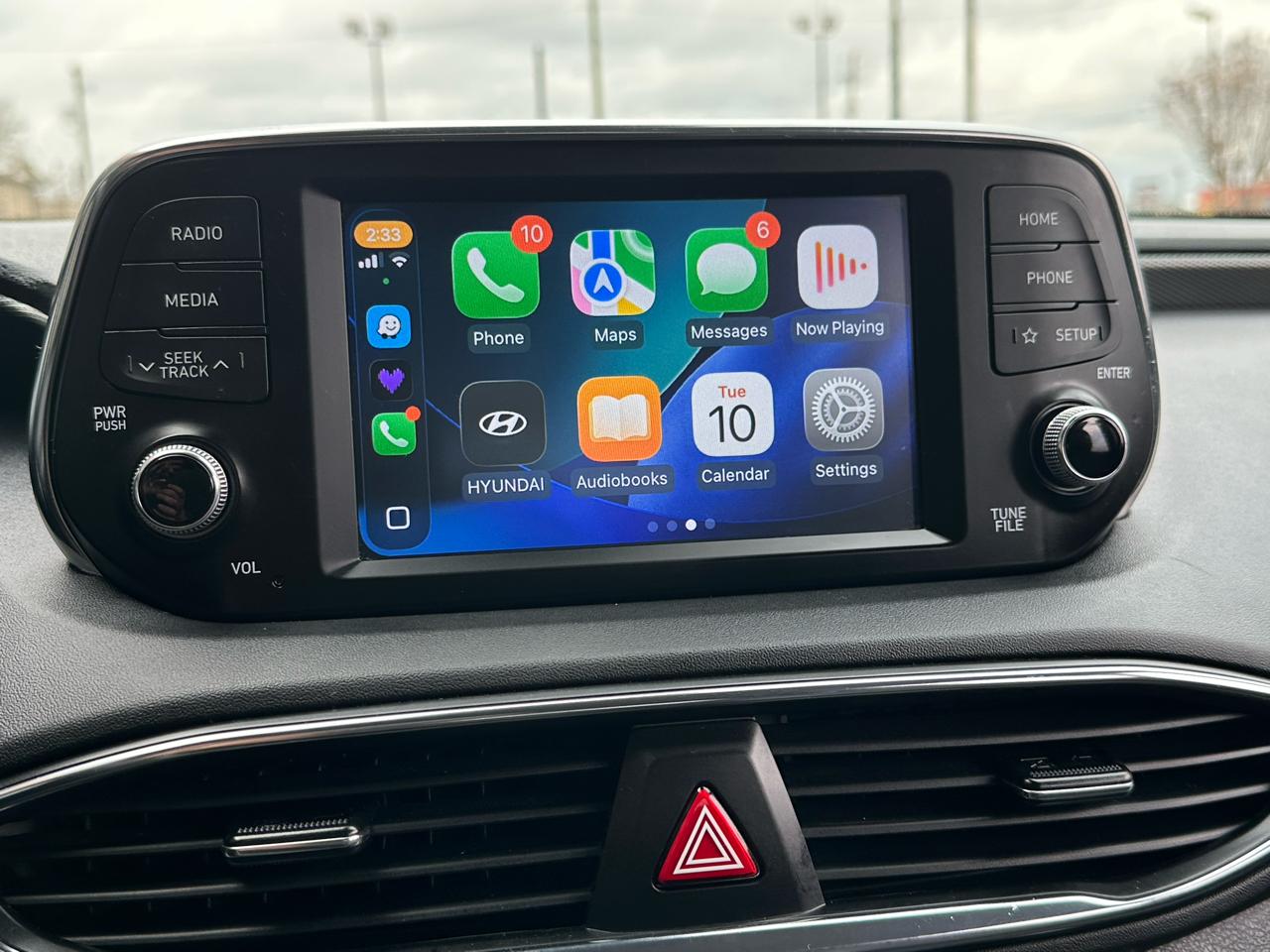 Hyundai Santa Fe SEL 2.4L Auto FWD 2020