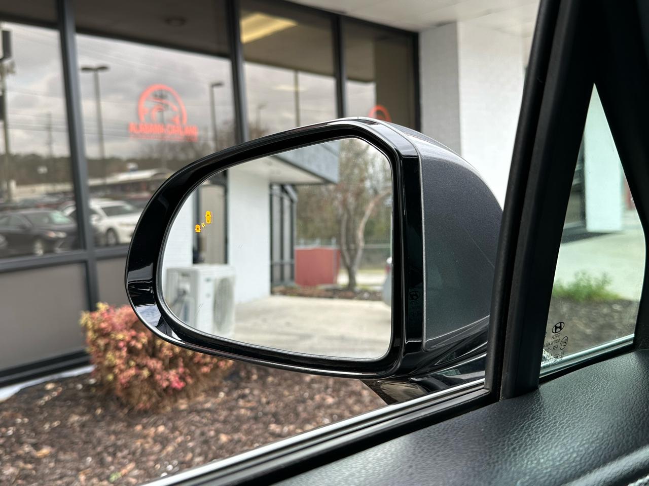 Hyundai Santa Fe SEL 2.4L Auto FWD 2020