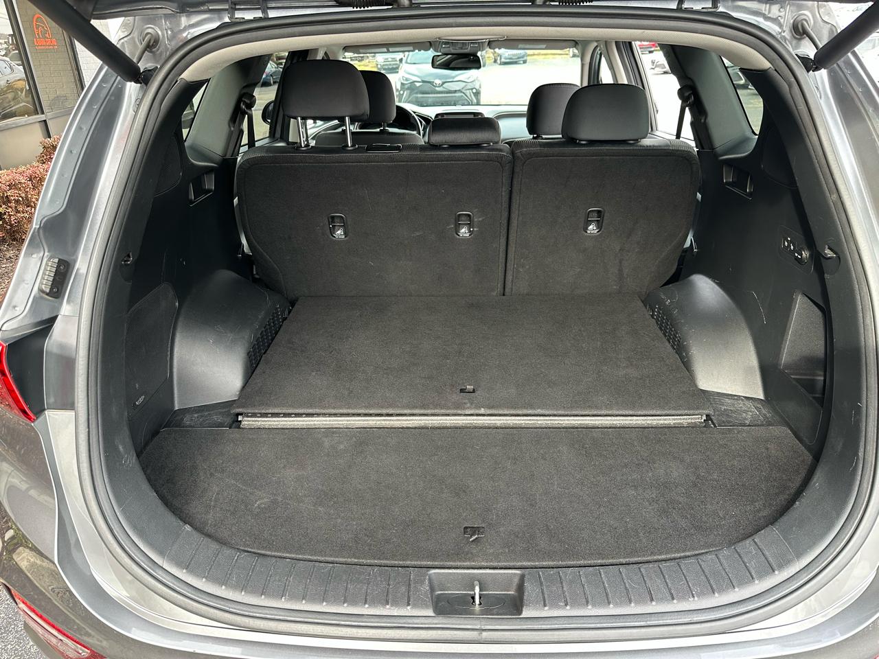 Hyundai Santa Fe SEL 2.4L Auto FWD 2020