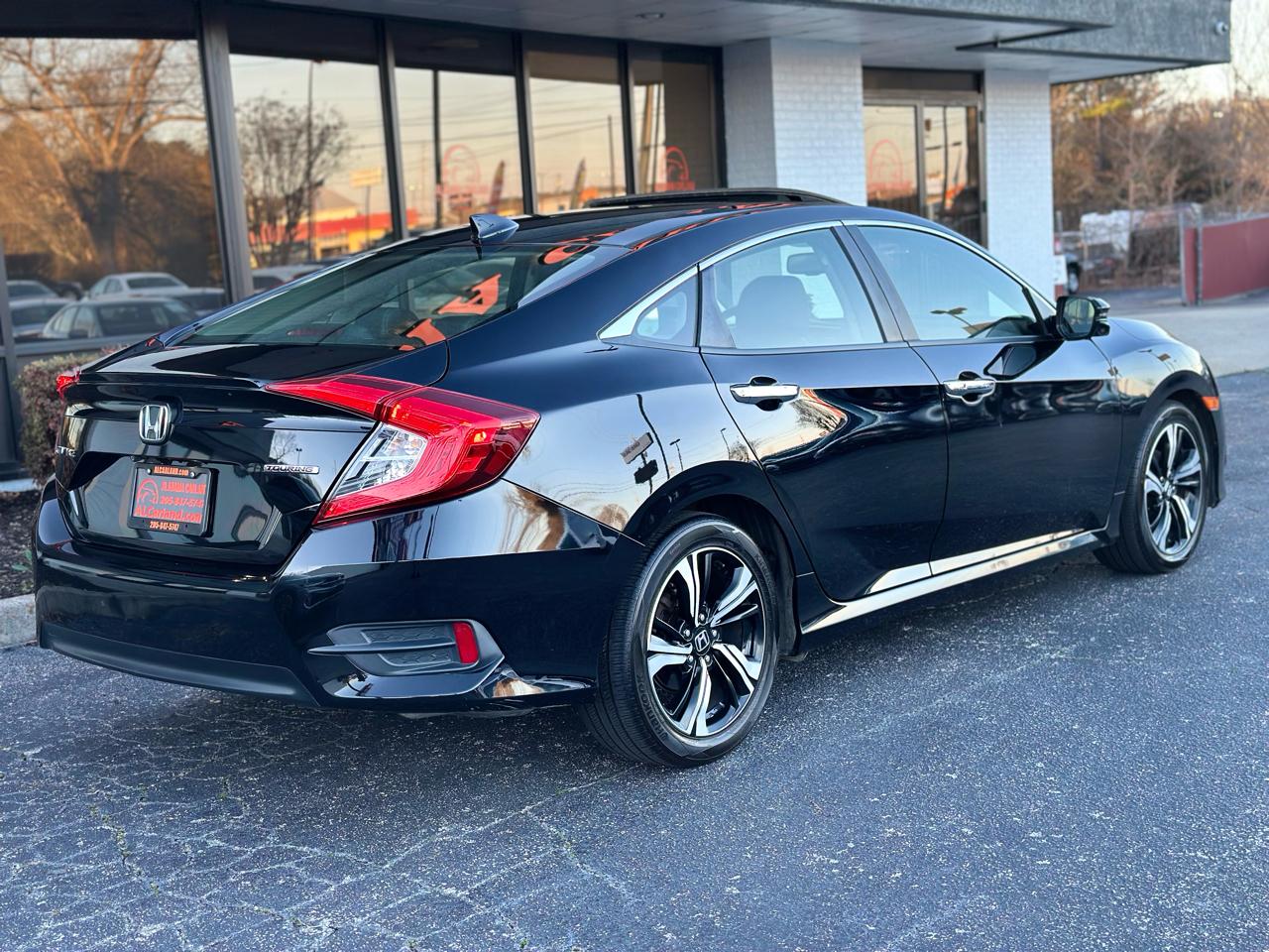 Honda Civic Sedan Touring CVT 2018