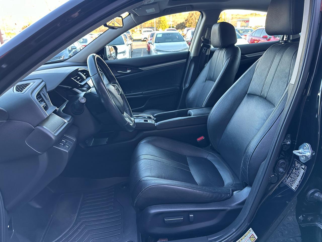 Honda Civic Sedan Touring CVT 2018