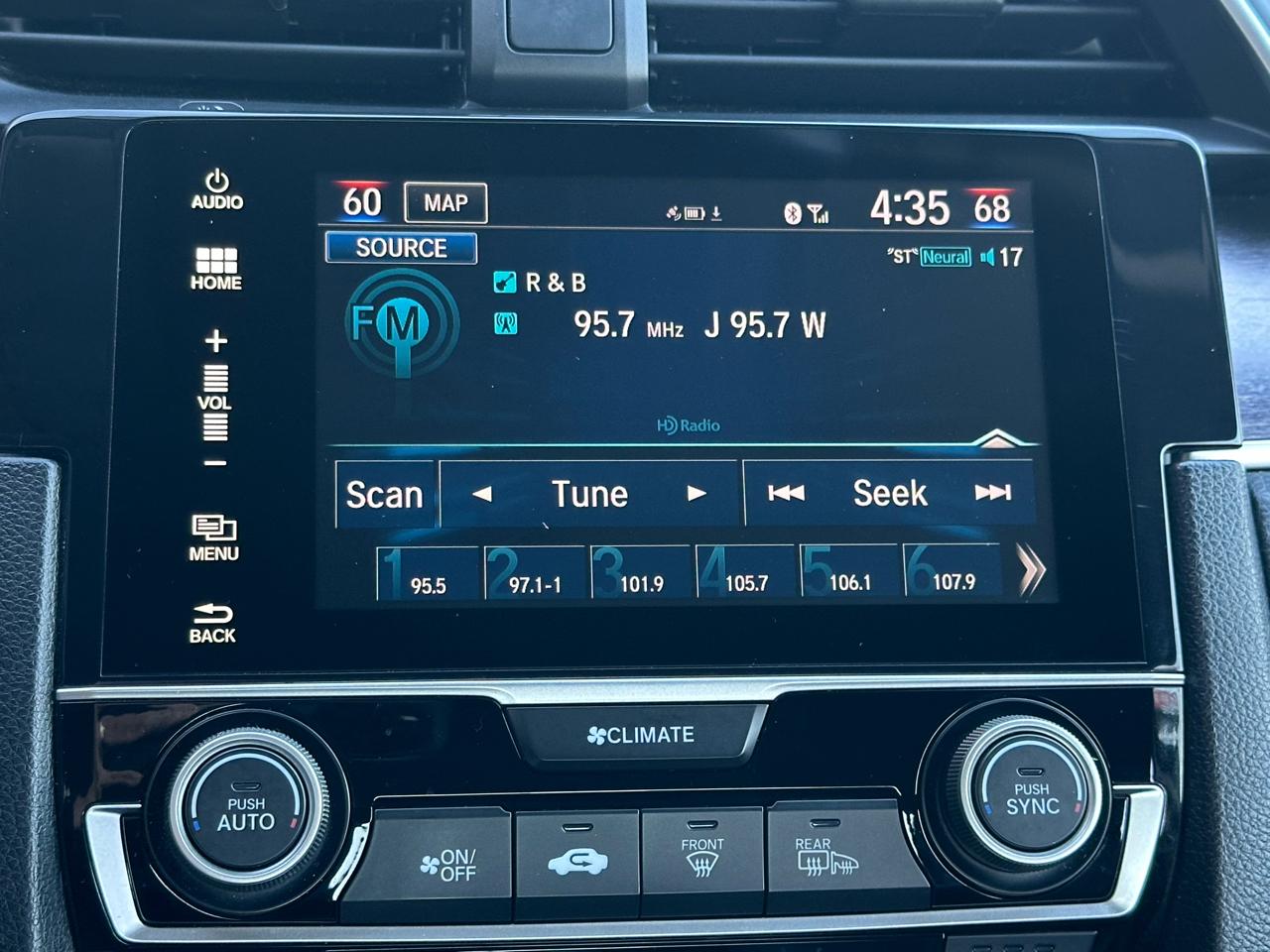 Honda Civic Sedan Touring CVT 2018