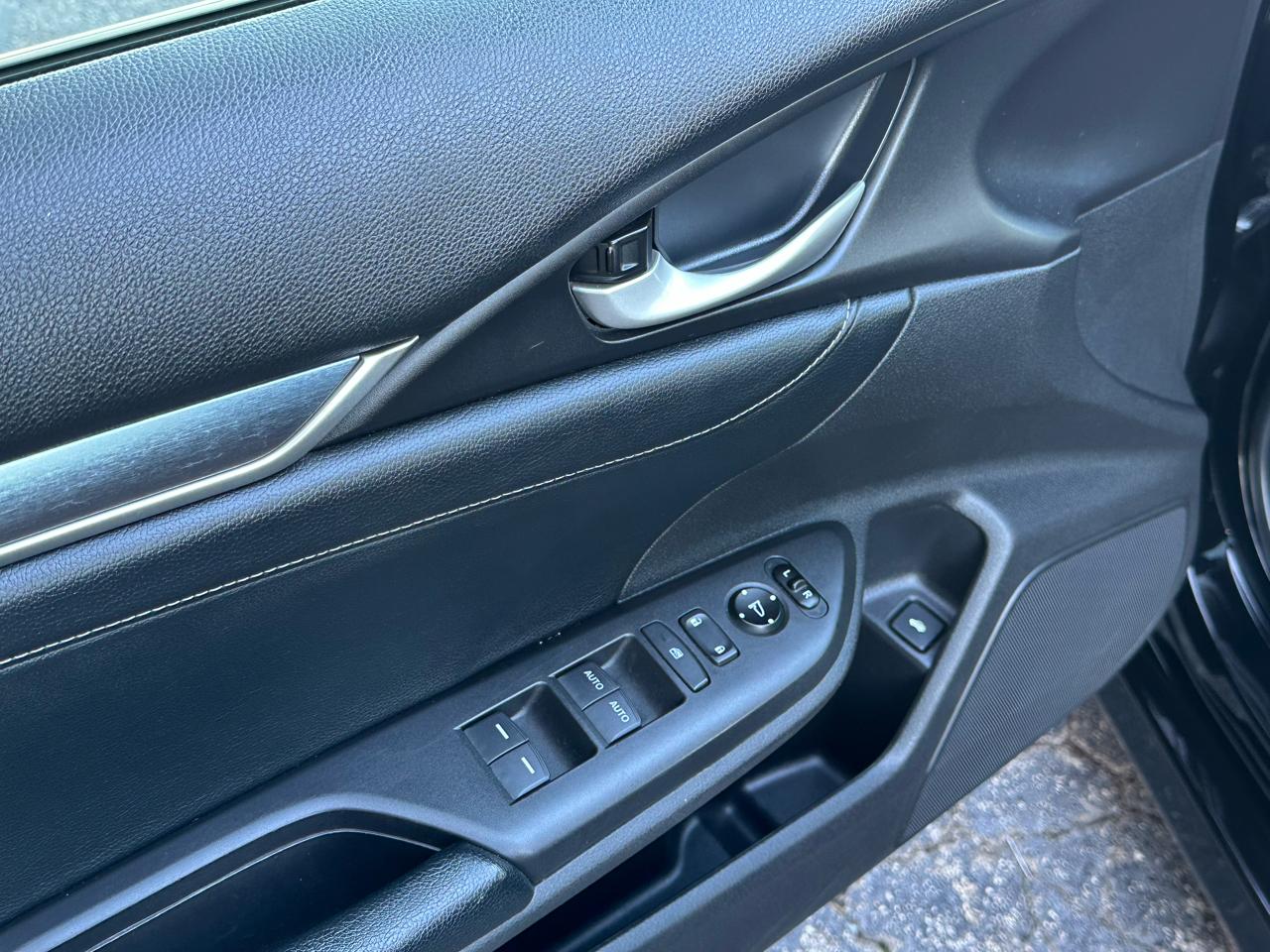 Honda Civic Sedan Touring CVT 2018