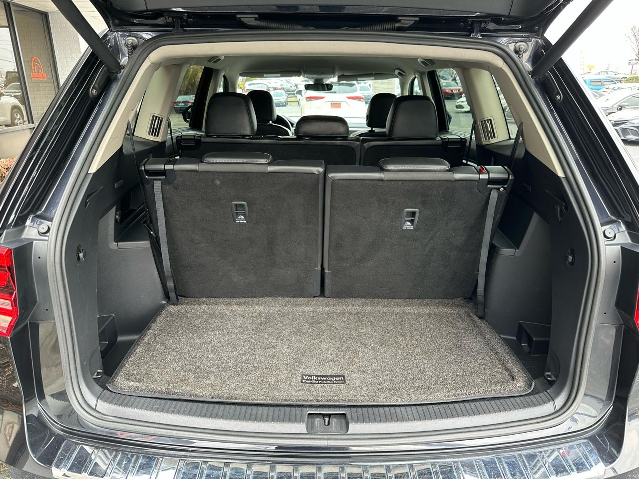 Volkswagen Atlas 3.6L V6 SE w/Technology FWD 2019