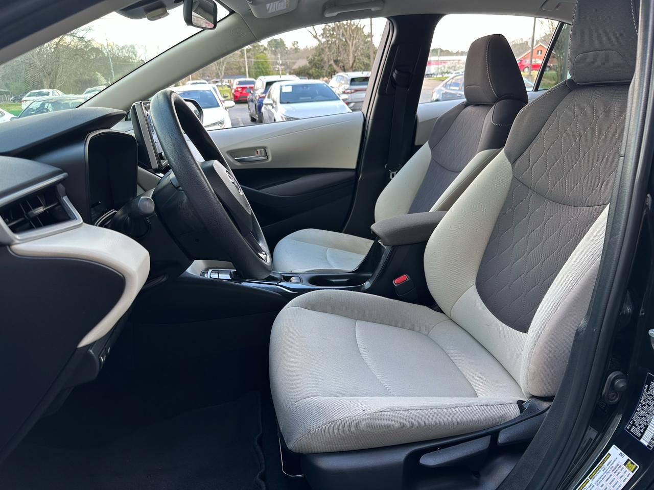 Toyota Corolla LE CVT (Natl) 2021