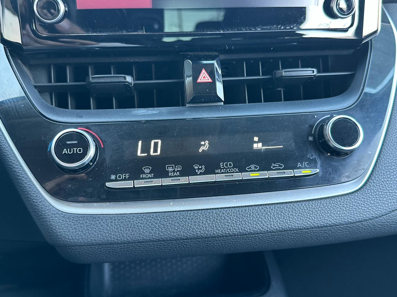 Toyota Corolla LE CVT (Natl) 2020