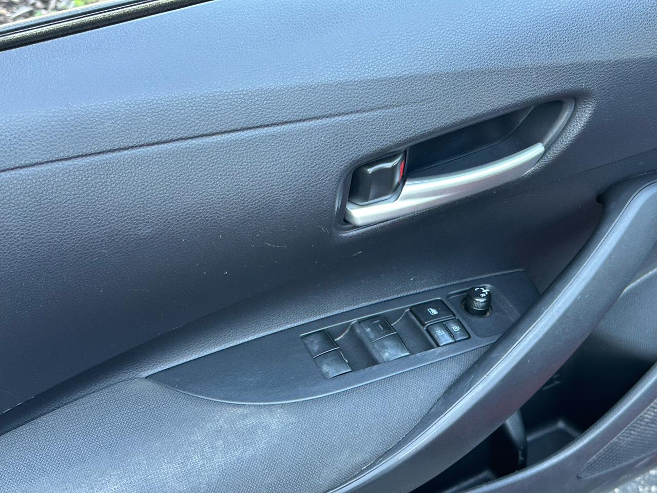 Toyota Corolla LE CVT (Natl) 2020