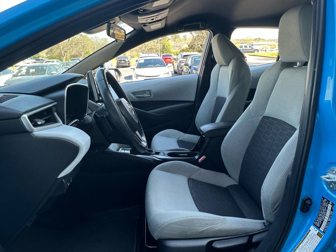 Toyota Corolla Hatchback SE CVT (Natl) 2021