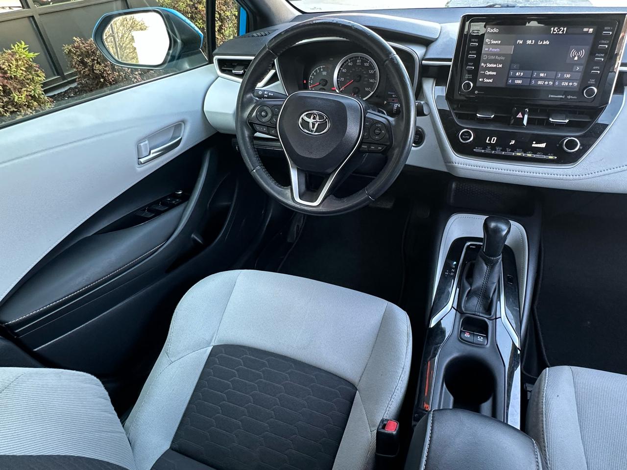 Toyota Corolla Hatchback SE CVT (Natl) 2021