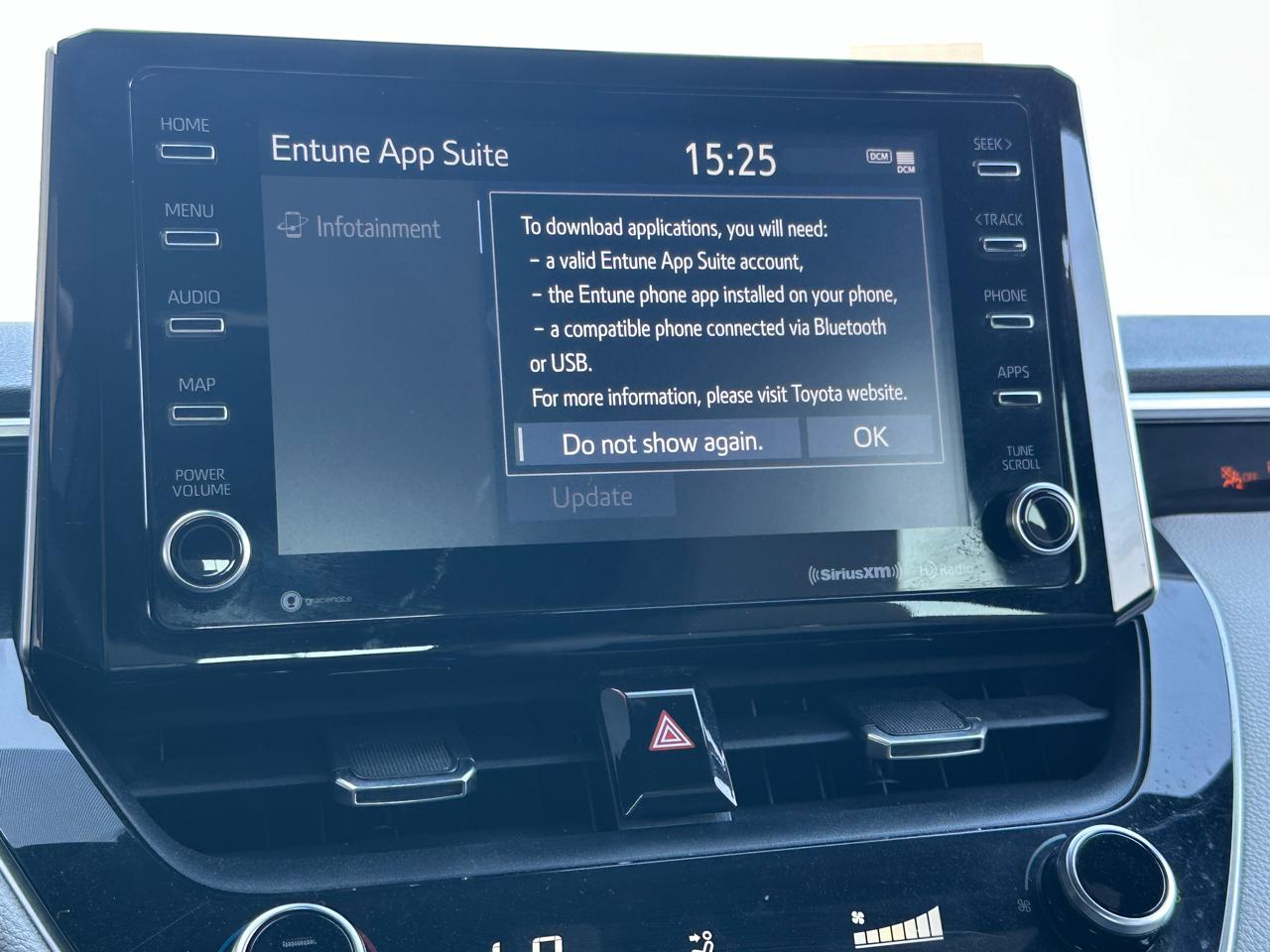 Toyota Corolla Hatchback SE CVT (Natl) 2021