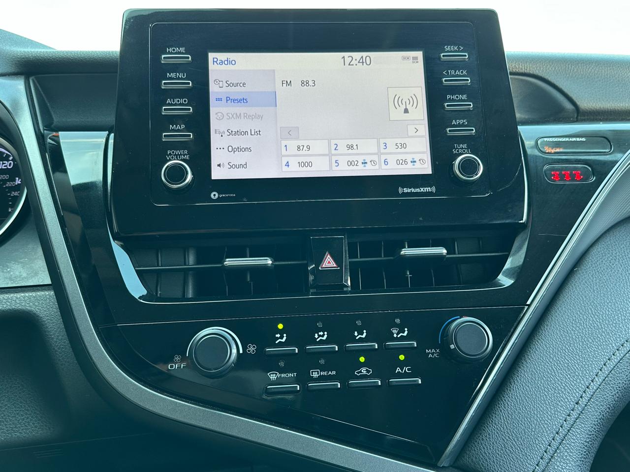 Toyota Camry LE Auto (Natl) 2021