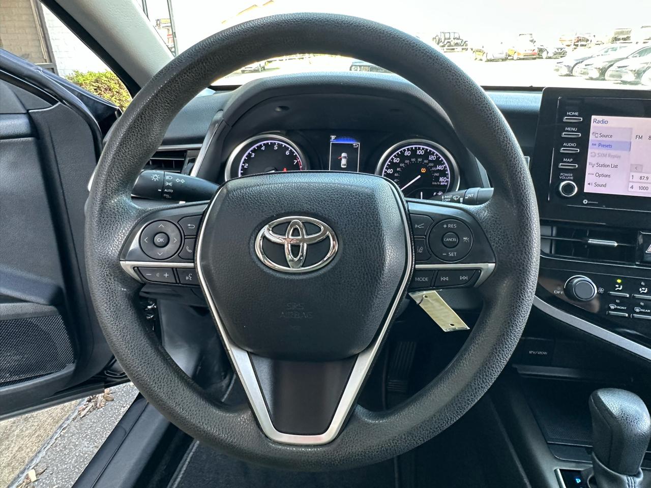 Toyota Camry LE Auto (Natl) 2021