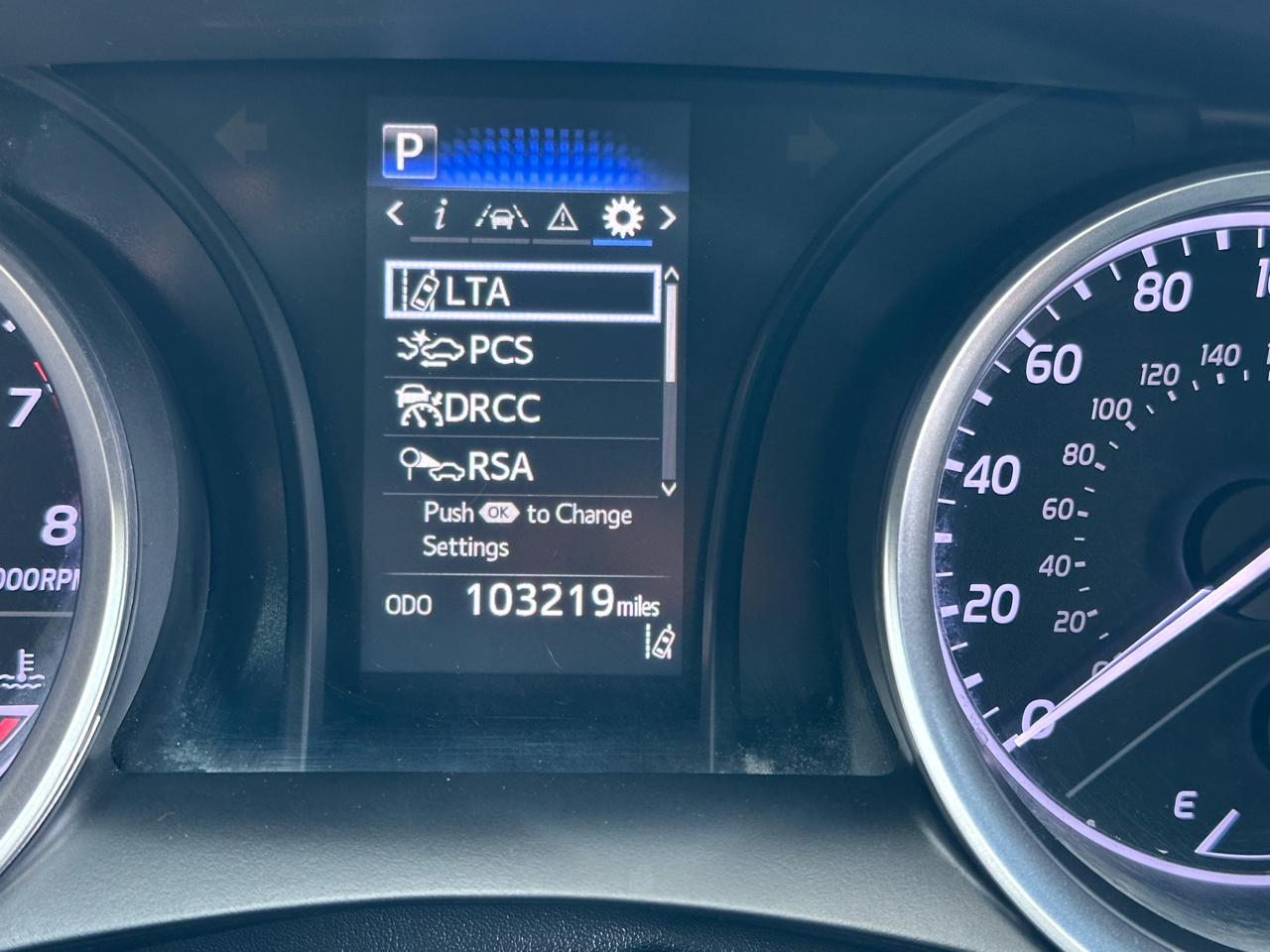 Toyota Camry LE Auto (Natl) 2021