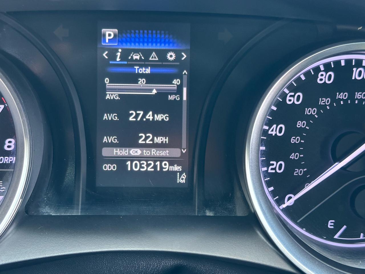 Toyota Camry LE Auto (Natl) 2021