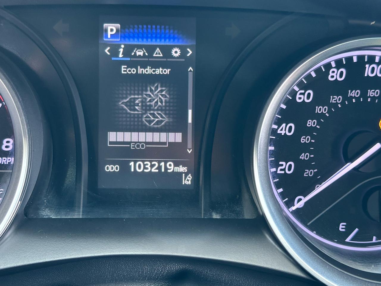 Toyota Camry LE Auto (Natl) 2021