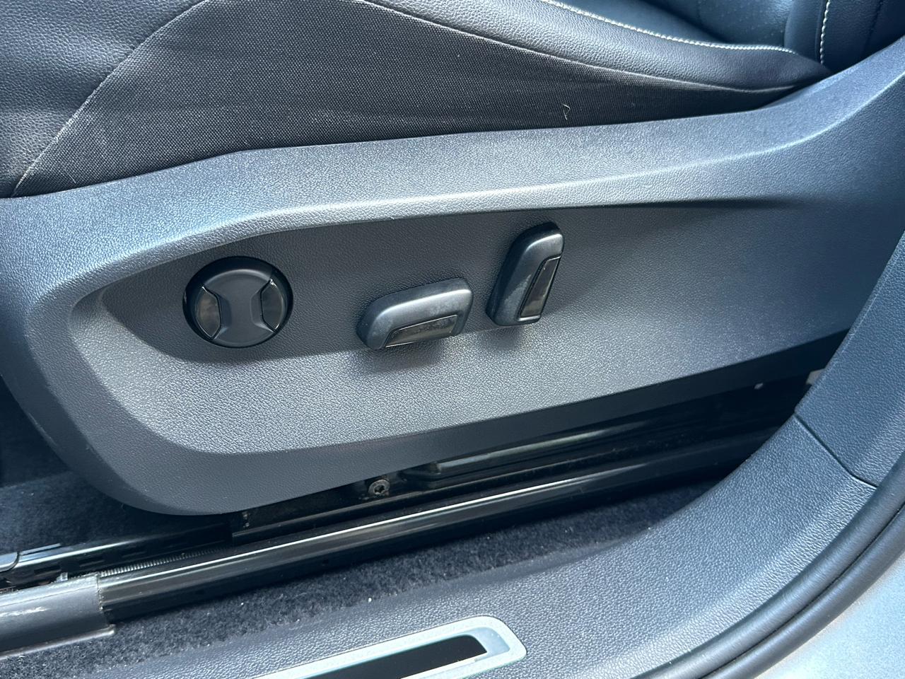 Volkswagen Tiguan 2.0T SE R-Line Black FWD 2022