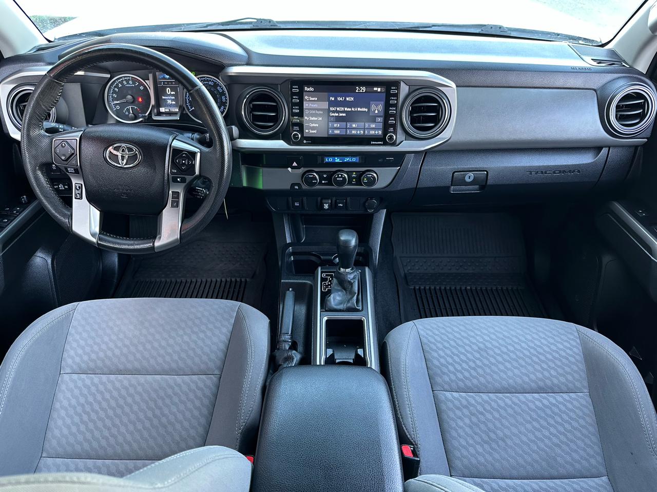 Toyota Tacoma 2WD SR5 Double Cab 5' Bed V6 AT (Natl) 2022